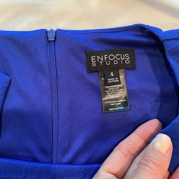 Encore dress. Size 4. Blue with weave design. - Picture 3 of 4